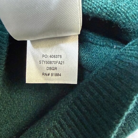 Patagonia Recycled Cashmere V-Neck Sweater Women’s XS Green GUC - Picture 9 of 12
